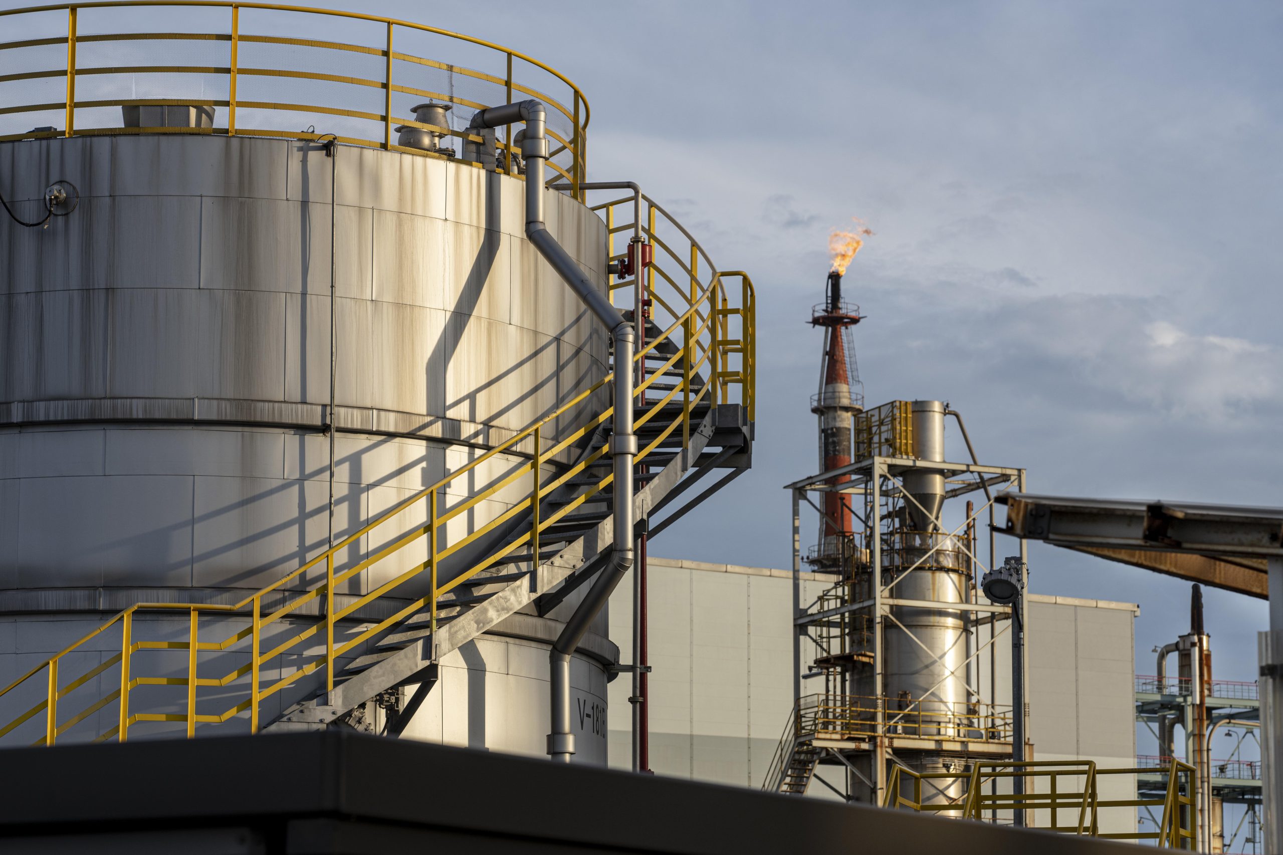 oil & gas 3